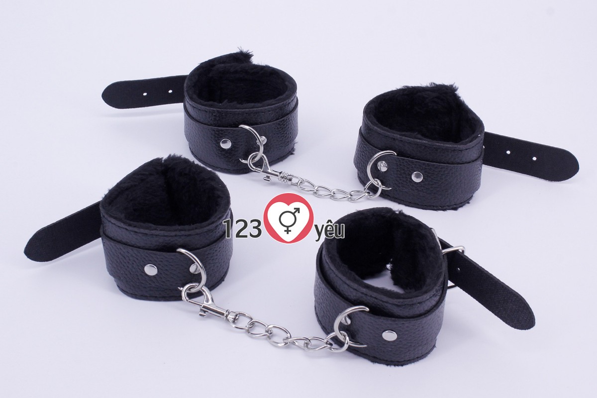 Bộ đồ chơi bạo dâm da lông mềm mại 10 món VIP kích thích mạo hiểm Bộ đồ chơi bạo dâm da lông mềm mại 10 món VIP kích thích mạo hiểm