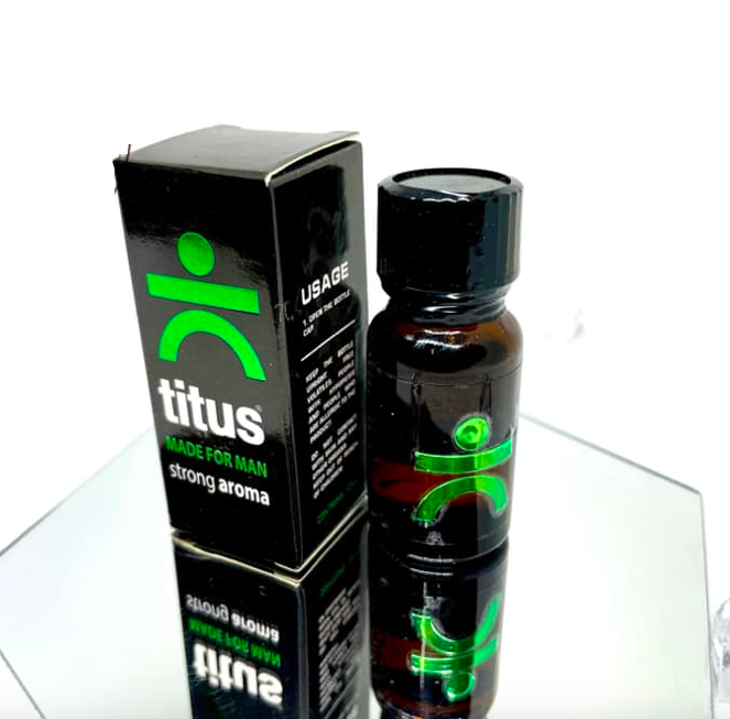 Popper Titus Green 10ml Mạnh mẽ Kích thích ham muốn tình dục Popper Titus Green 10ml Mạnh mẽ Kích thích ham muốn tình dục